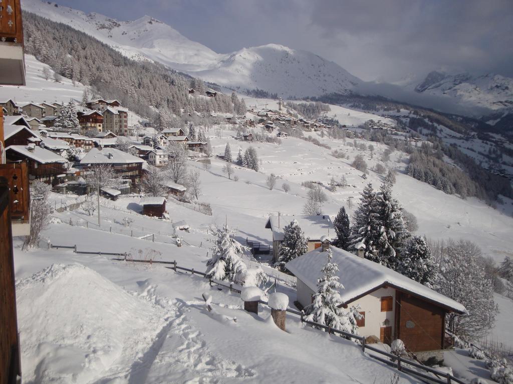 Hotel Alpe Fleurie Чамполук Екстериор снимка