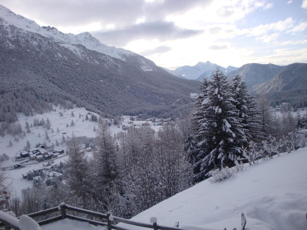 Hotel Alpe Fleurie Чамполук Екстериор снимка
