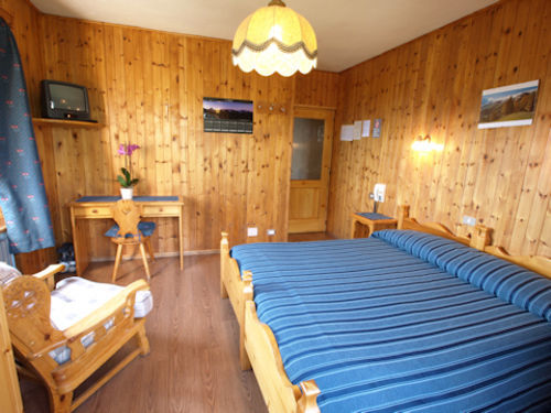 Hotel Alpe Fleurie Чамполук Екстериор снимка